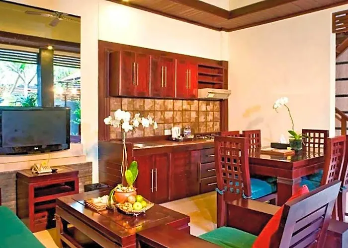 Catra 3 Bedroom Private Pool Ne150a Villa